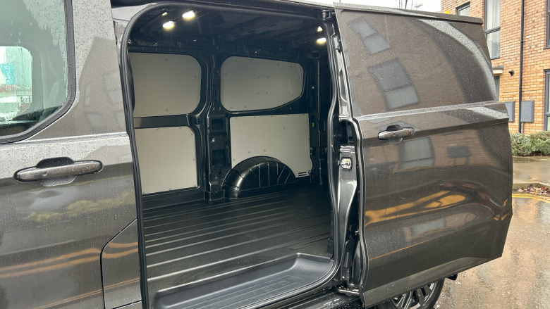 Ford Transit Custom 280 L1 Diesel Fwd 2.0 EcoBlue 136ps H1 Van Limited